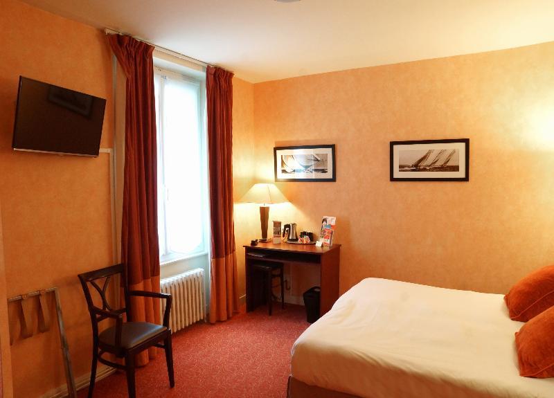 Hotel The Originals Boutique, Des Marins,