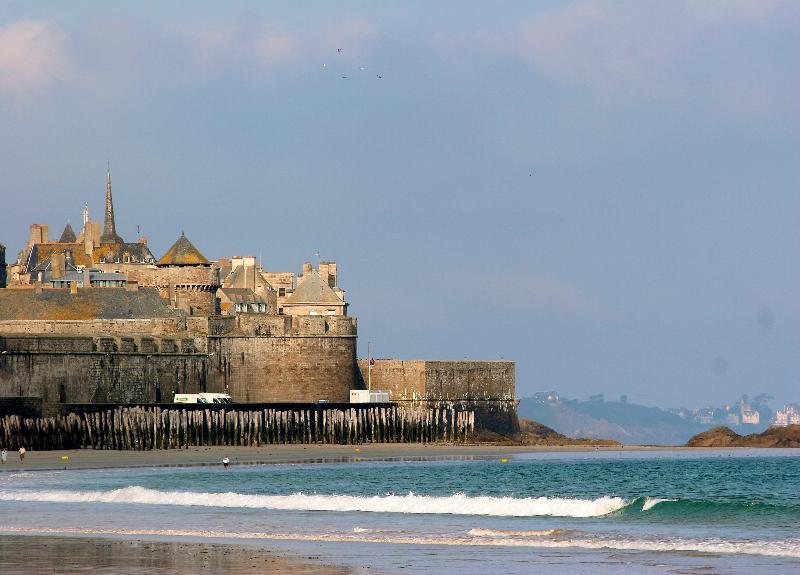 Des Marins, Hotel 3*